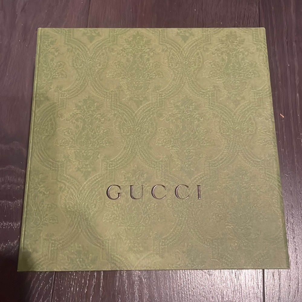 Gucci belt box